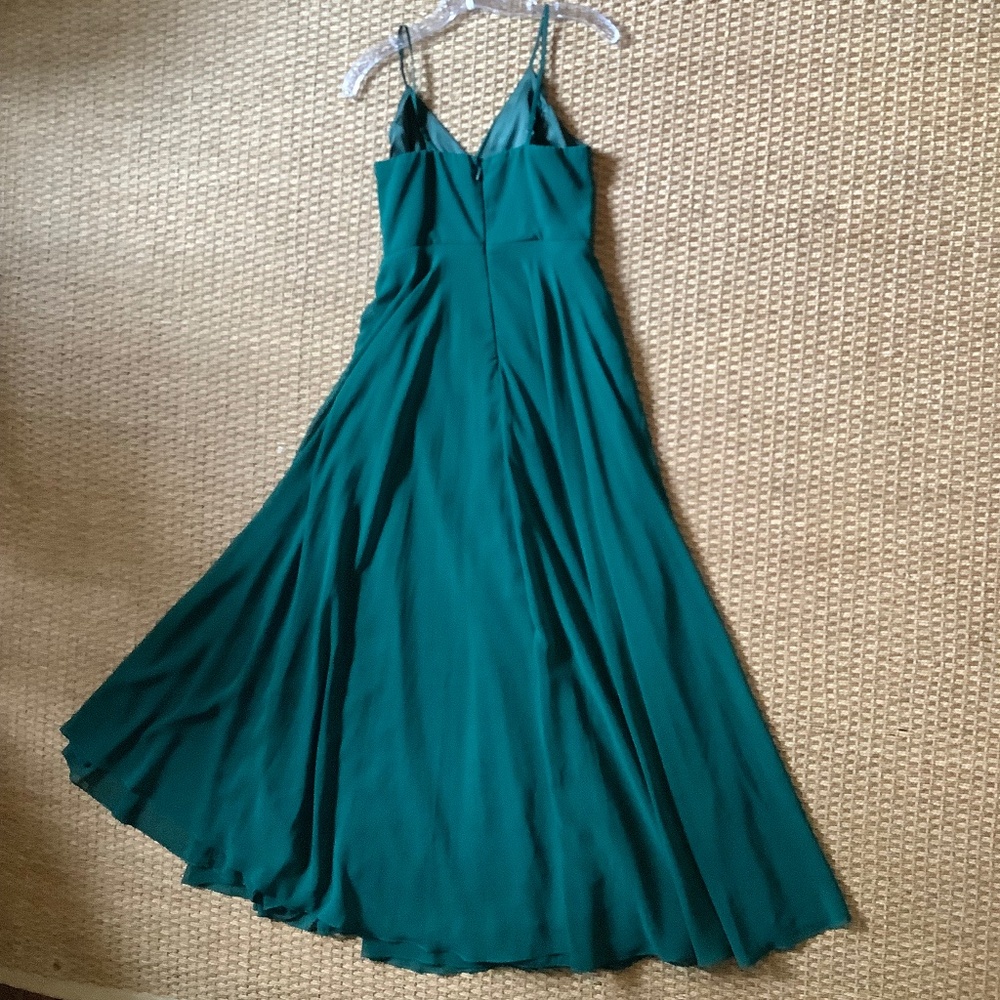 Formal dress - beautiful and in perfect condition!